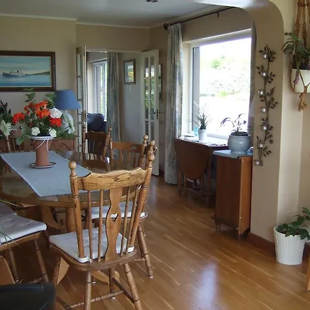 Holiday home Sunnymeade Accommodation With Sea View Galway